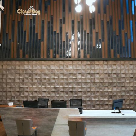 Hotel Cloud Bay Manjeri Екстериор снимка
