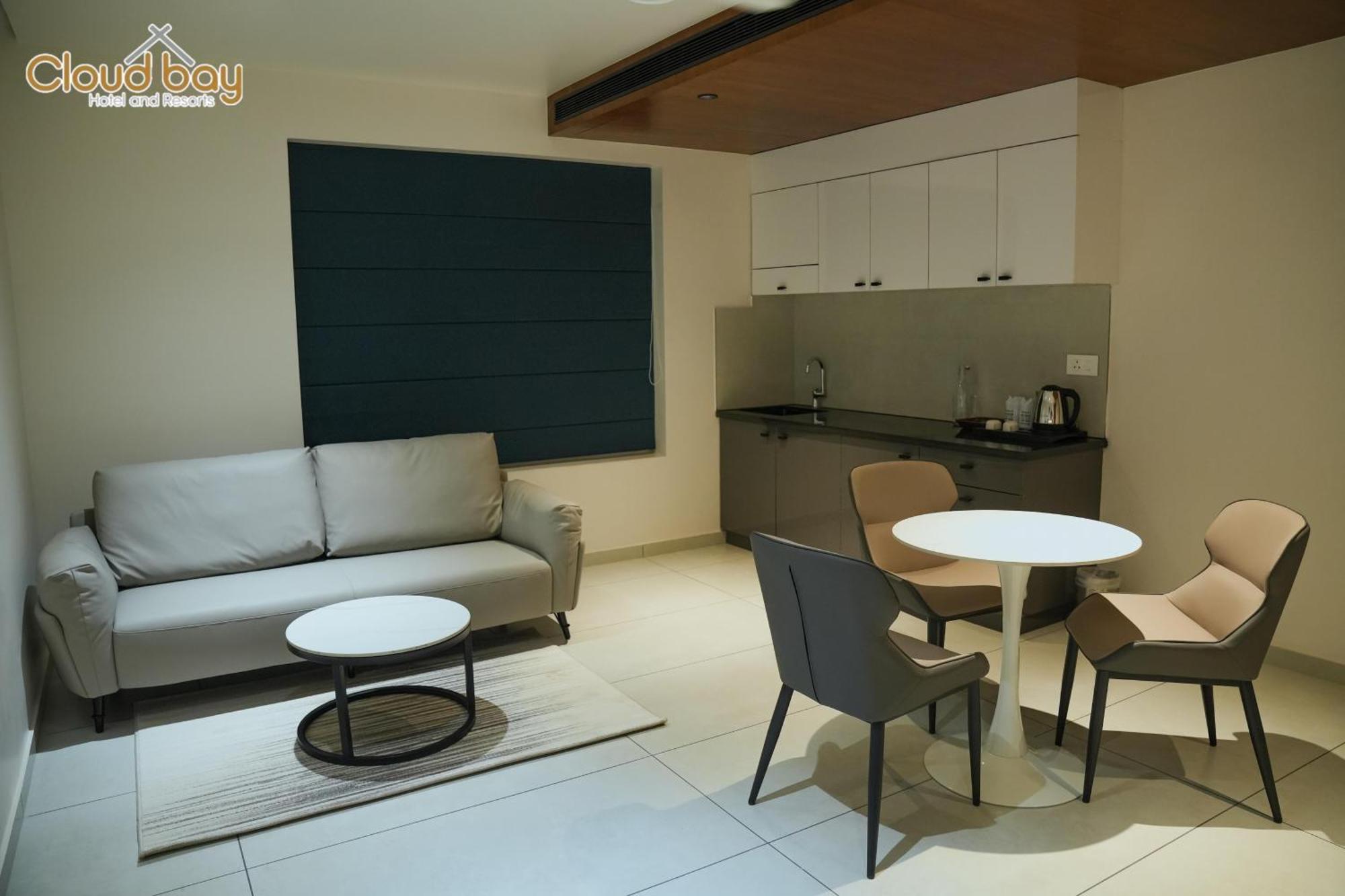 Hotel Cloud Bay Manjeri Екстериор снимка